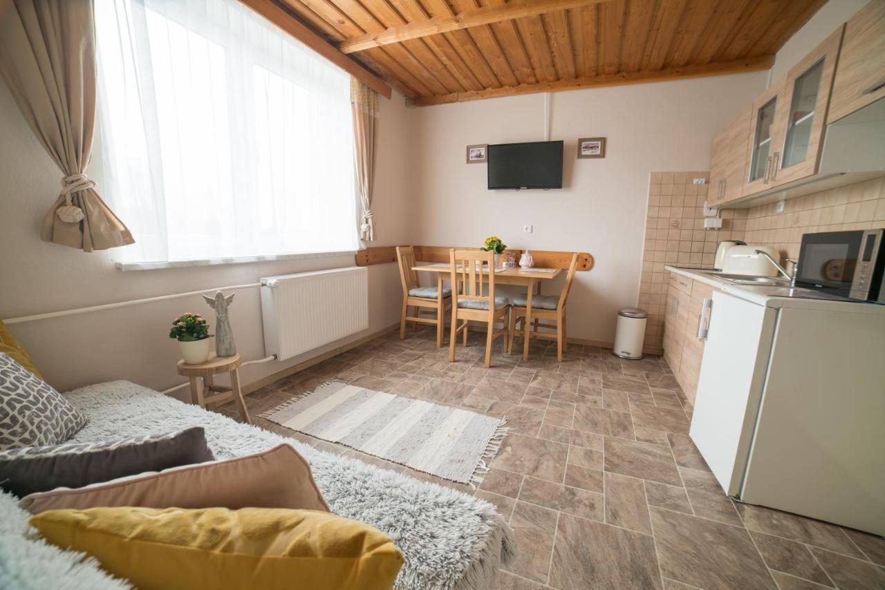 Apartmany U Sjezdovky Kvilda Zewnętrze zdjęcie